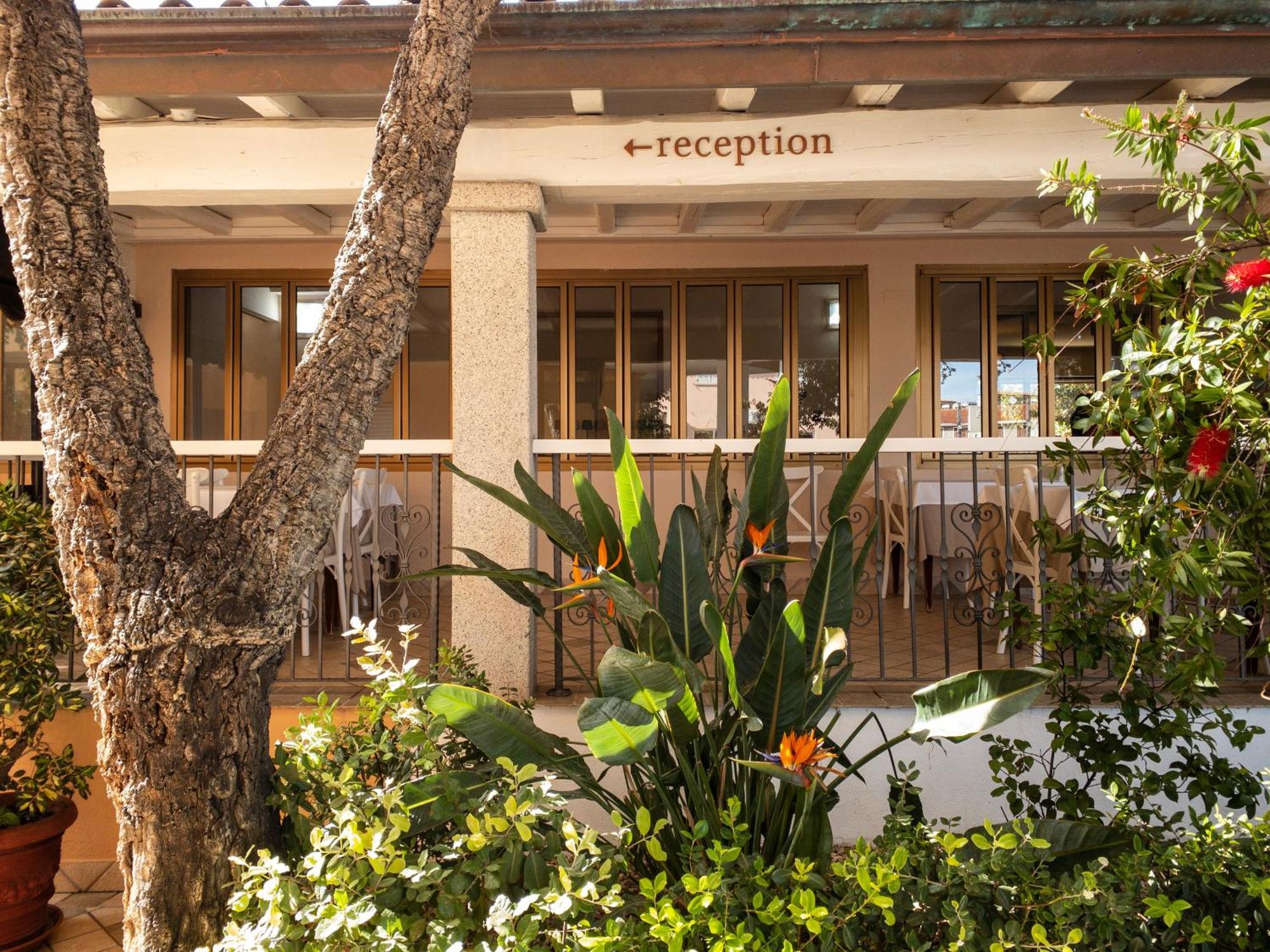 Hotel Donatella Posada  Εξωτερικό φωτογραφία