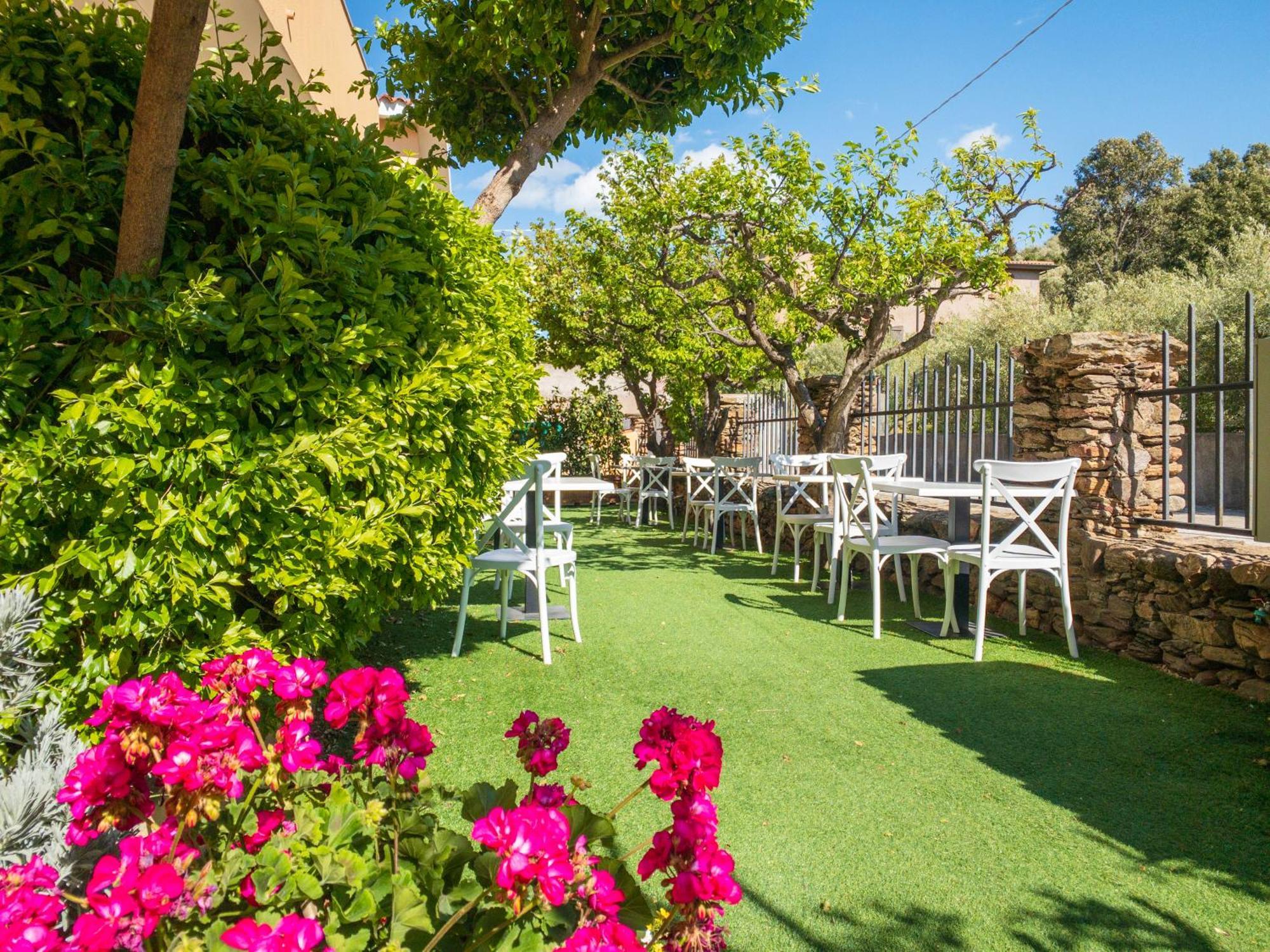 Hotel Donatella Posada  Εξωτερικό φωτογραφία