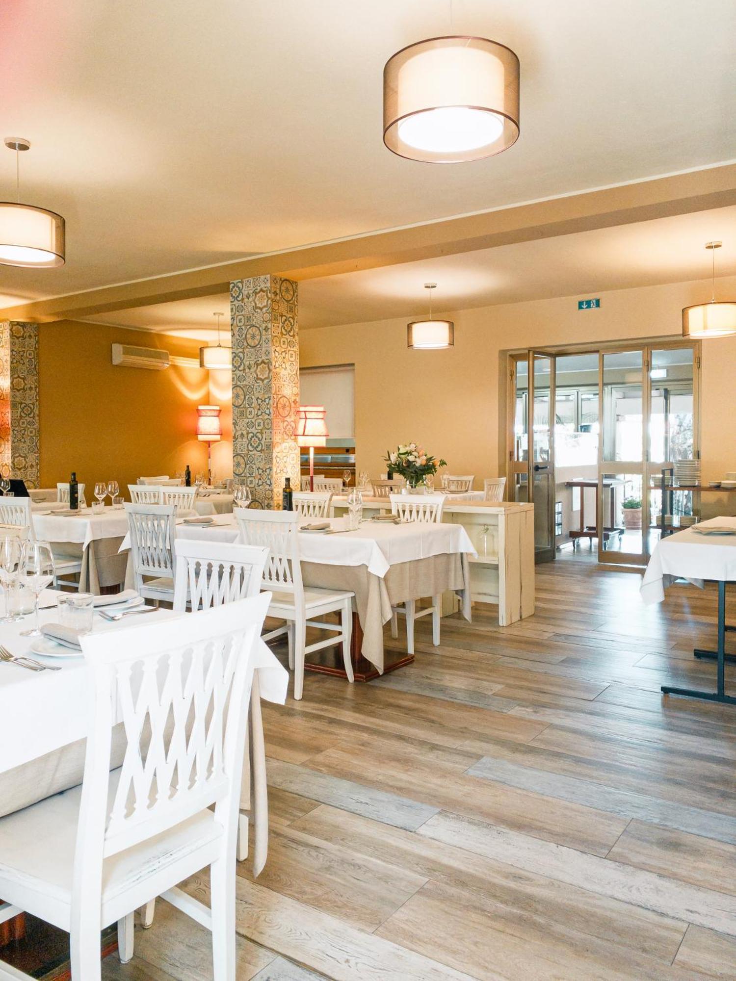 Hotel Donatella Posada  Εξωτερικό φωτογραφία